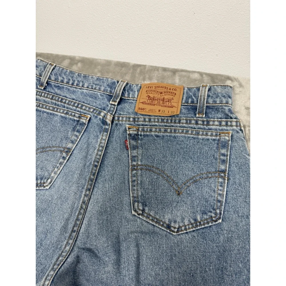Vintage Levis 560 Jeans Mens 33x32 Blue Denim Loose Fit Tapered Leg Baggy 90s